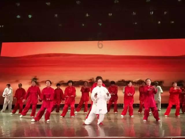 学习强国怎么查看2021年度积分游戏画面