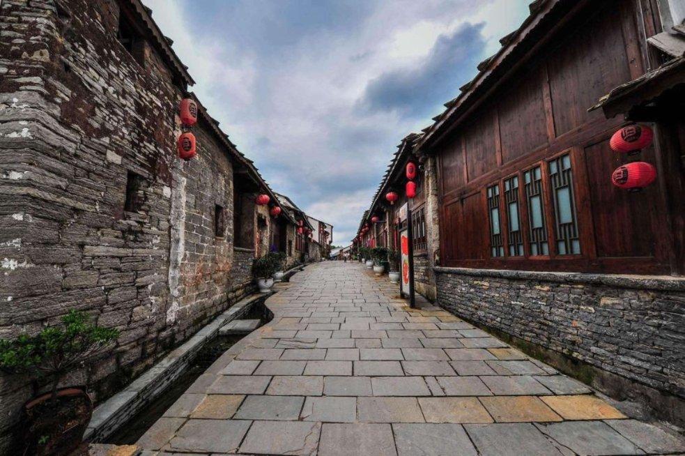 肚子胀气便秘还恶心是怎么回事游戏画面